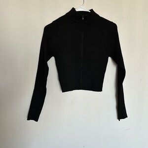 Ribbed Turtleneck Crop